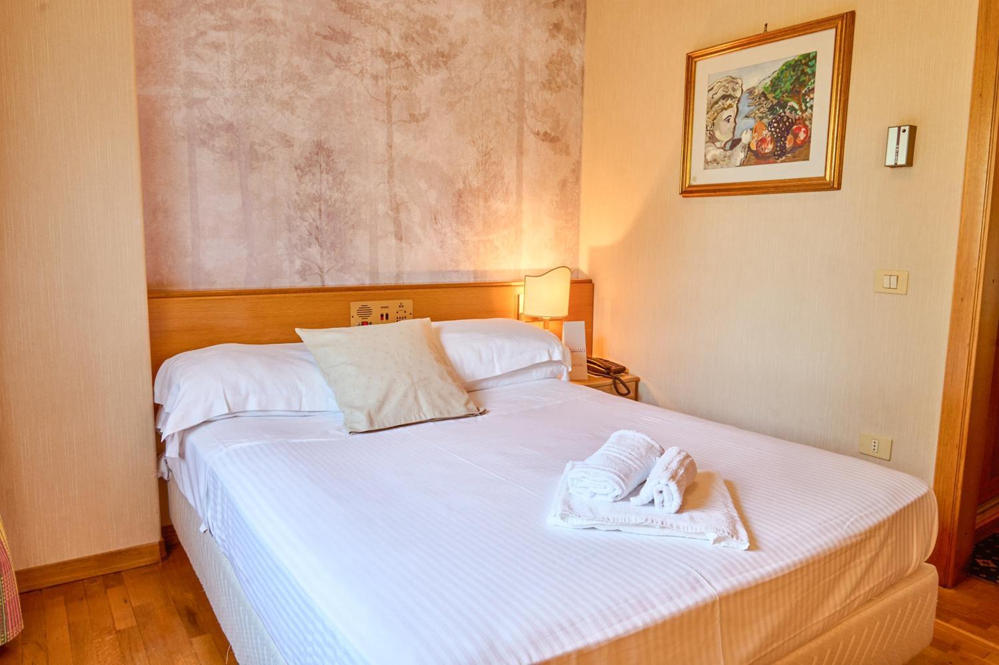 Hotel Camigliatello Camigliatello Silano Dış mekan fotoğraf